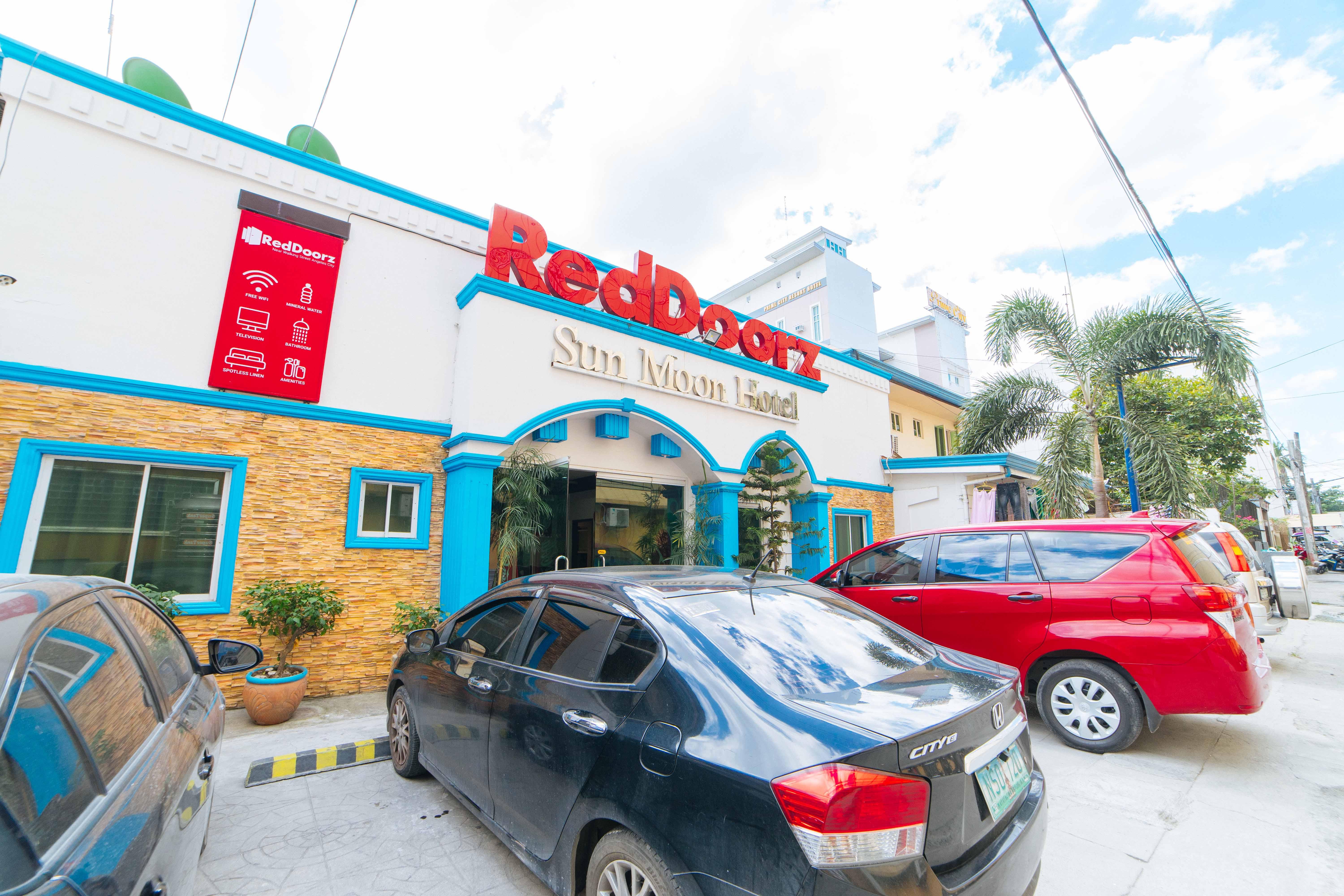 Reddoorz Near Walking Street Angeles City Ngoại thất bức ảnh