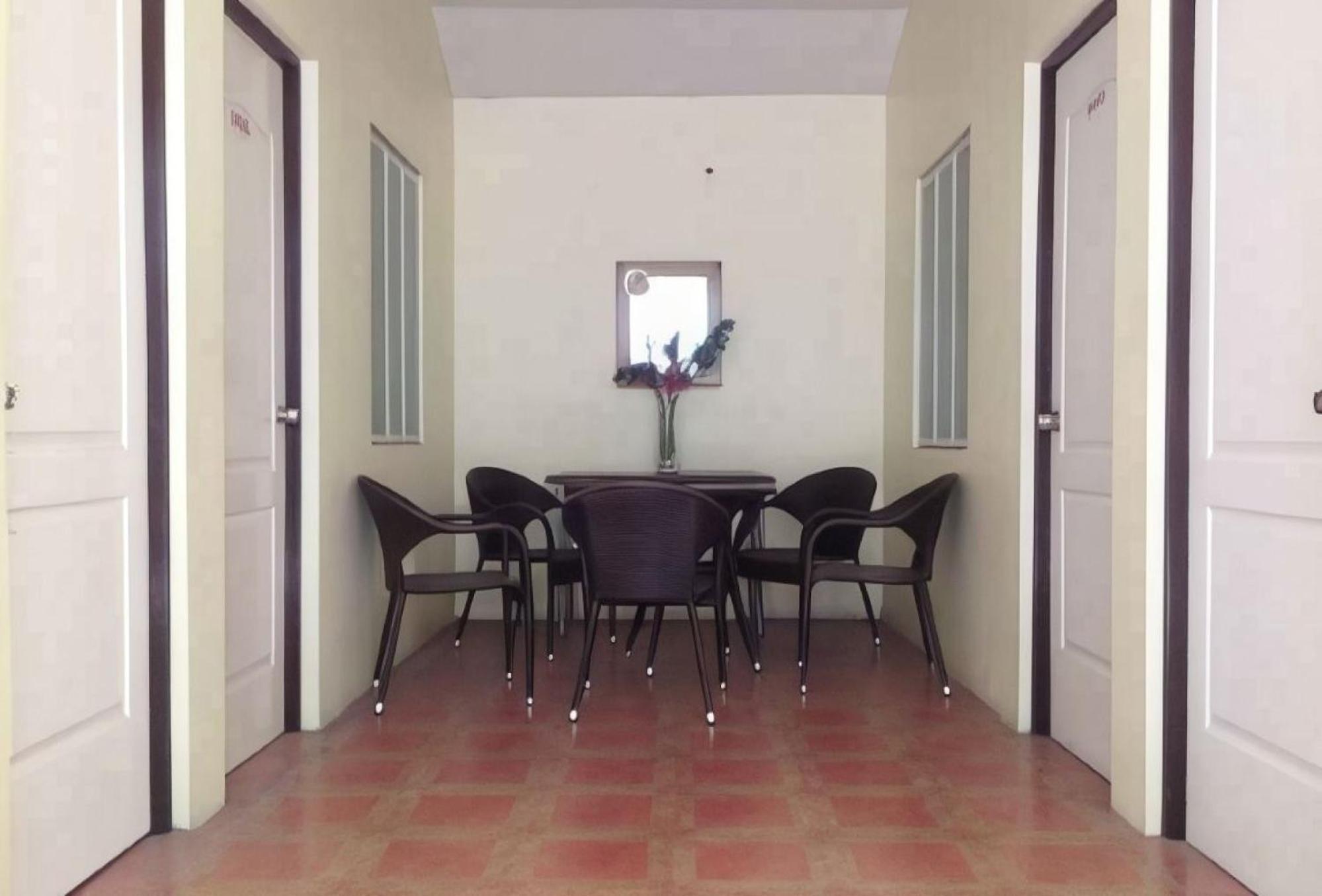 Reddoorz Near Walking Street Angeles City Ngoại thất bức ảnh